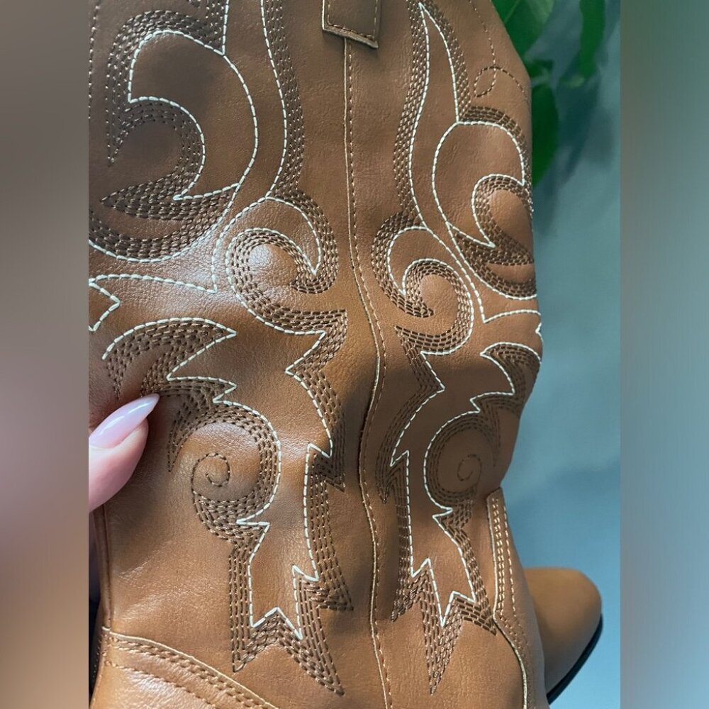 Brown cowboy boots embroidered heeled boots - Picture 4 of 6